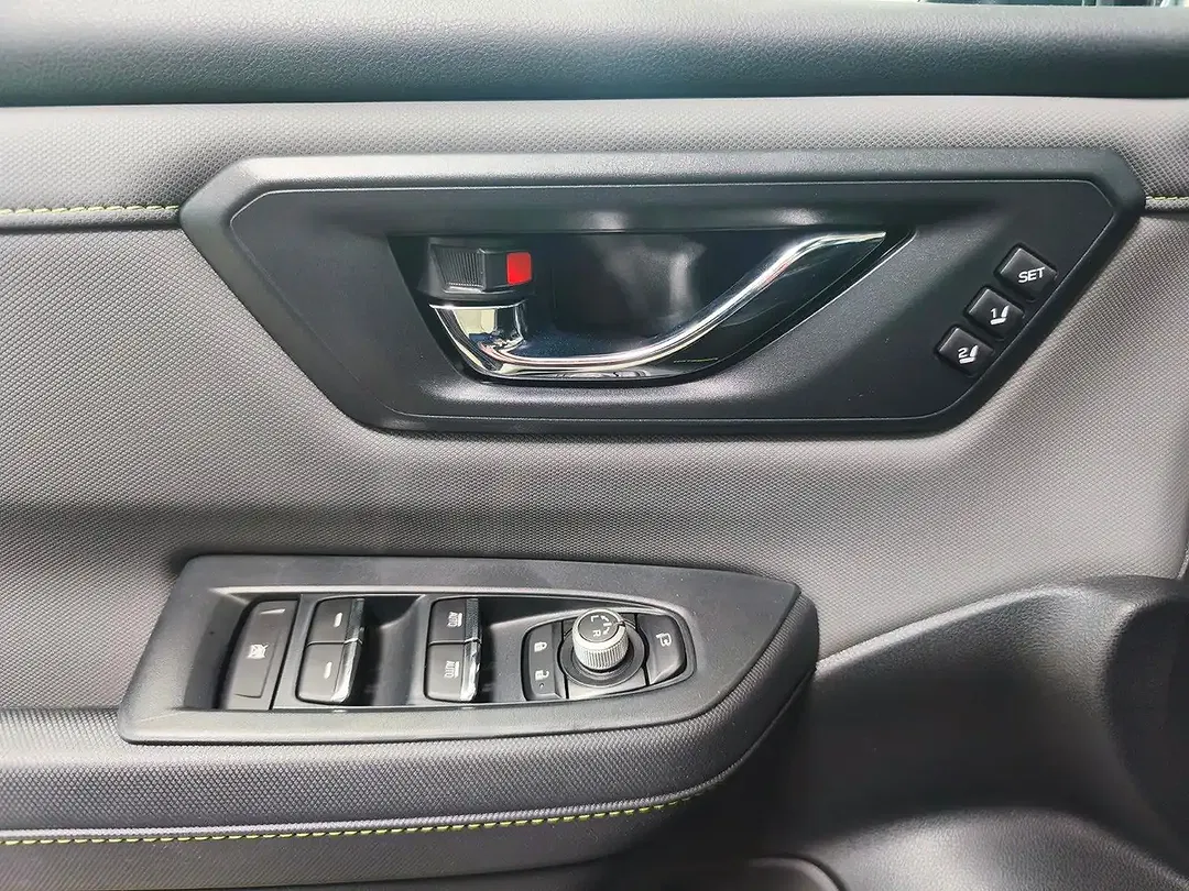 Subaru Forester - Thumbnail 11