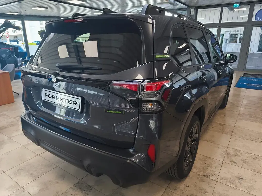 Subaru Forester - Thumbnail 5
