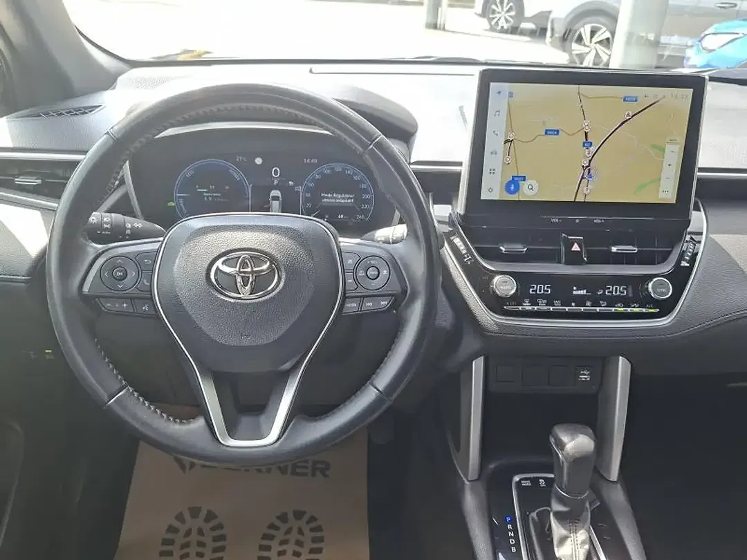 Toyota Corolla Cross - Thumbnail 10