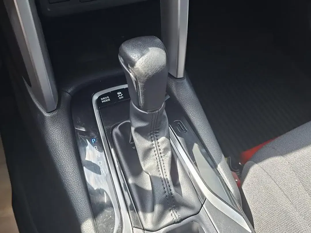 Toyota Corolla Cross - Thumbnail 5