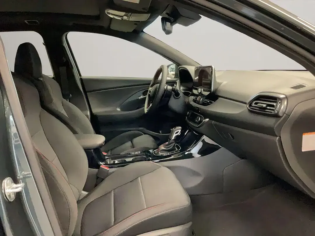 Hyundai i30 - Thumbnail 15