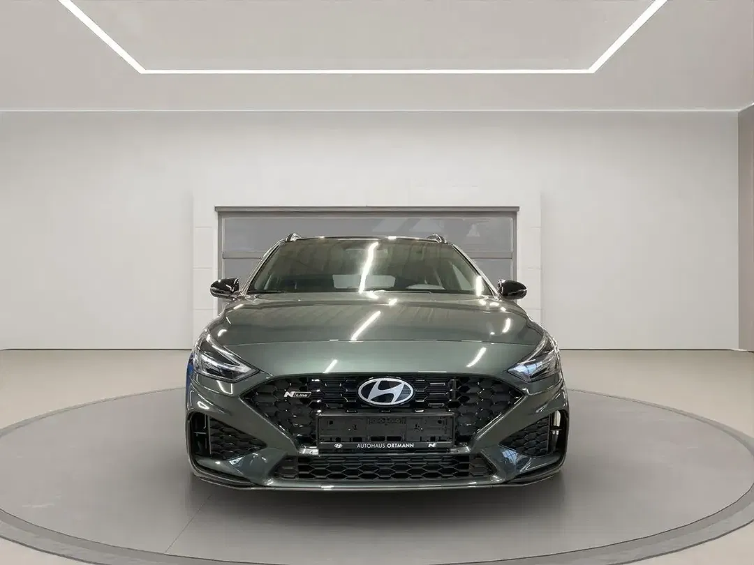 Hyundai i30 - Thumbnail 2