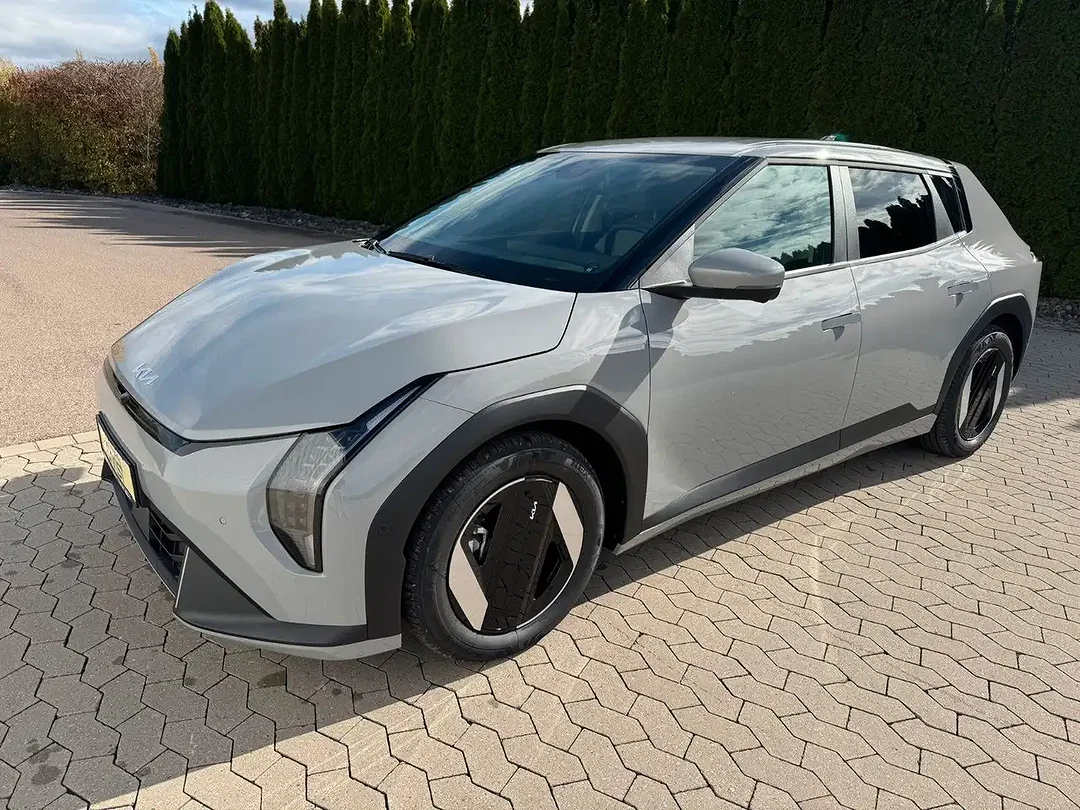 Kia EV4 - Afbeelding 1