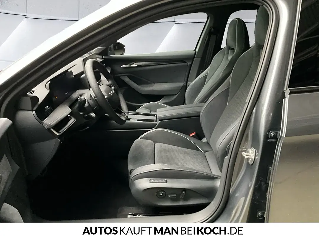 Skoda Superb - Thumbnail 5