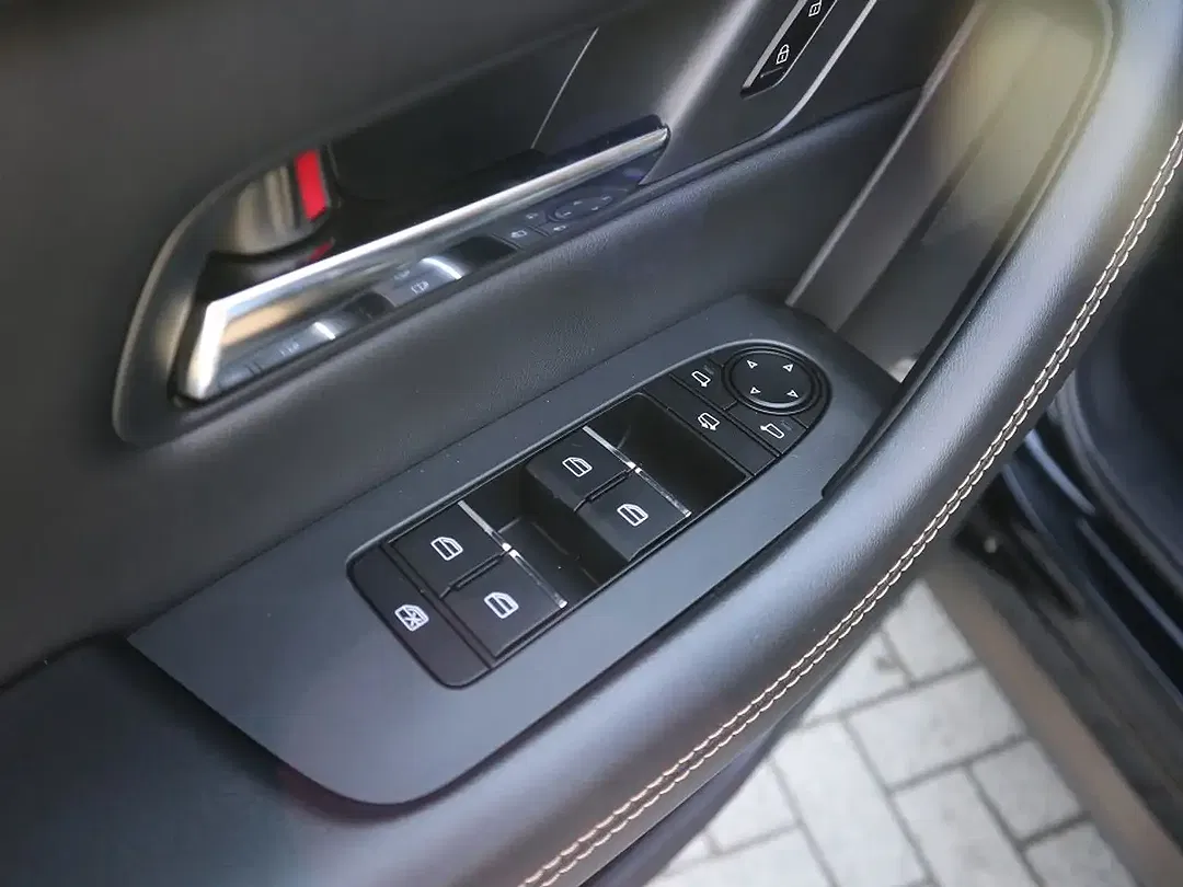 Mazda CX-80 - Thumbnail 6