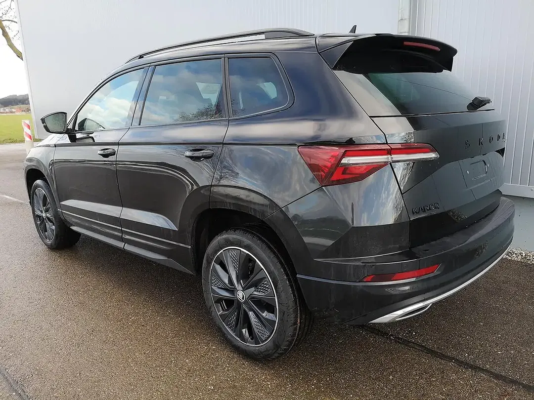 Skoda Karoq - Thumbnail 2