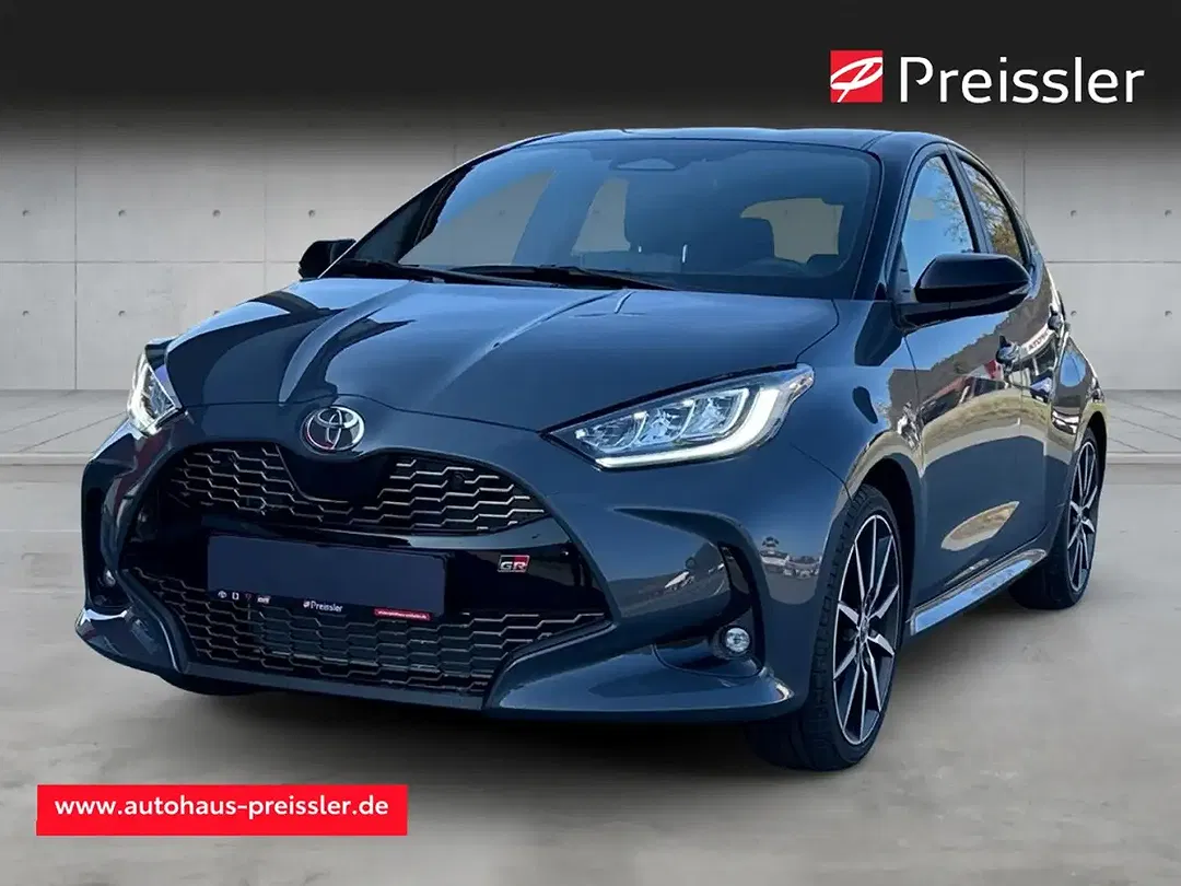 Toyota Yaris - Thumbnail 1