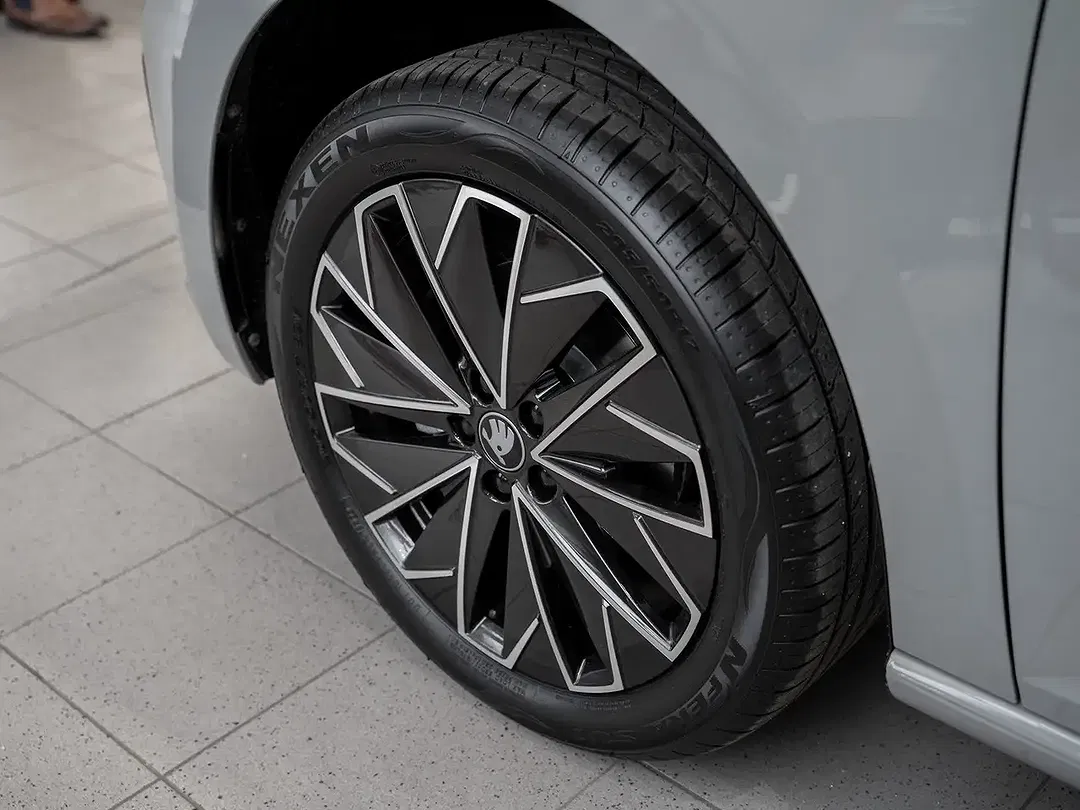 Skoda Scala - Thumbnail 5