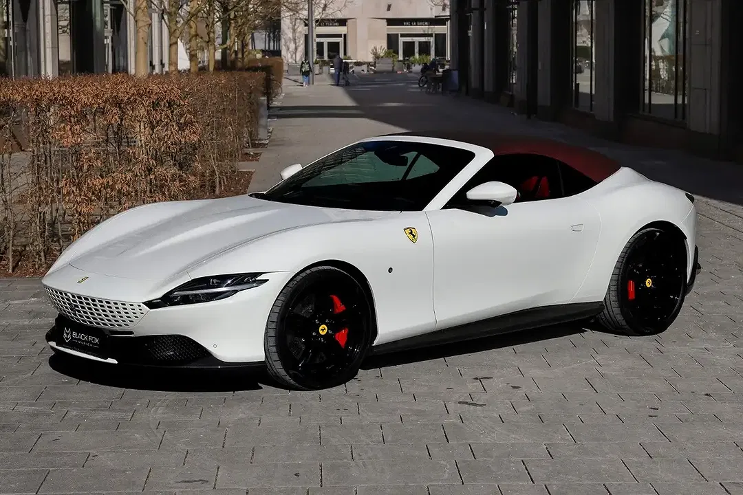 Ferrari Roma - Thumbnail 1