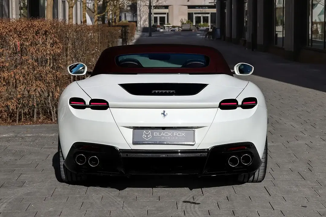 Ferrari Roma - Thumbnail 4