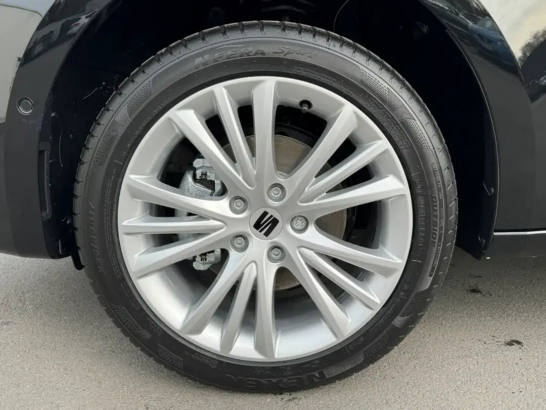 SEAT Leon - Thumbnail 4