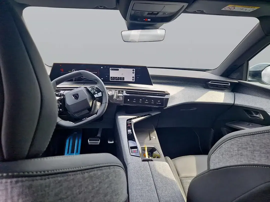 Peugeot 5008 - Thumbnail 9
