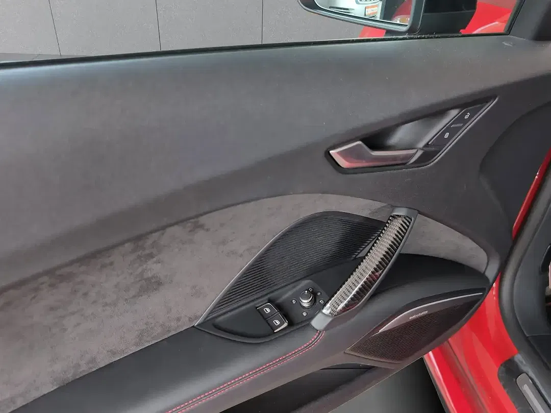 Audi TTS - Thumbnail 10