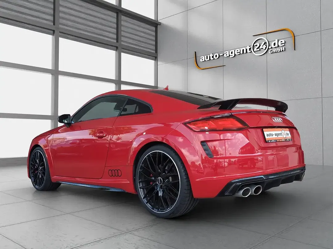 Audi TTS - Thumbnail 3