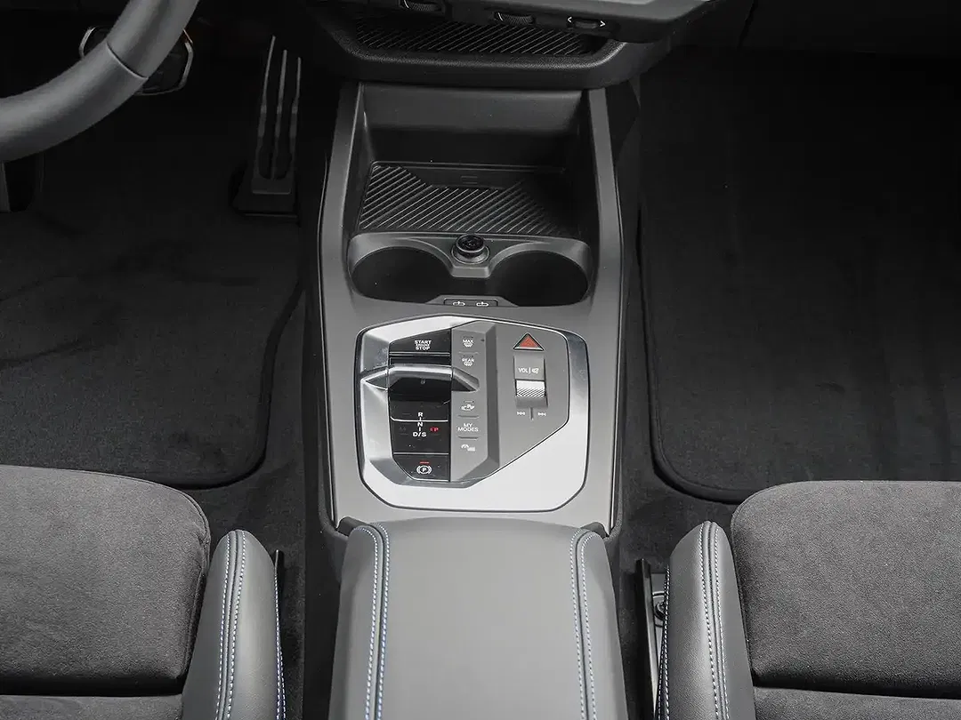 BMW 120 - Thumbnail 10