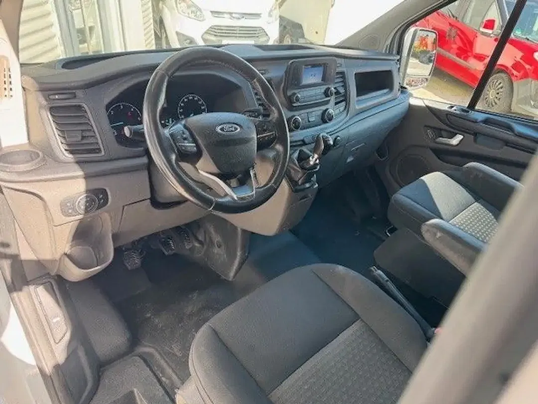 Ford Transit Custom - Thumbnail 11