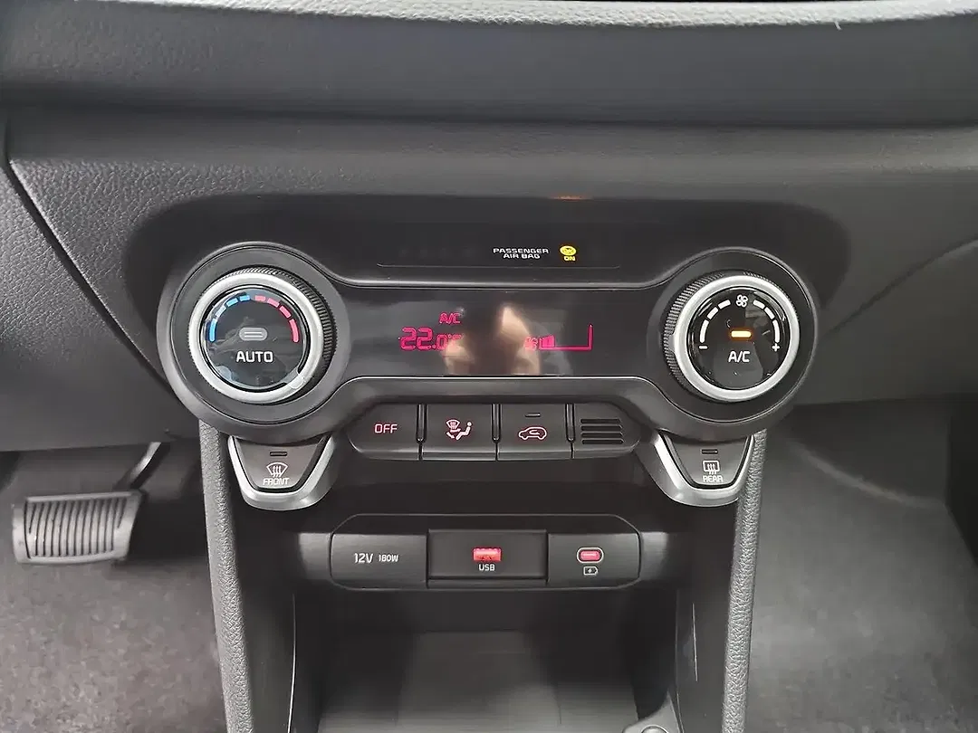 Kia Picanto - Thumbnail 11