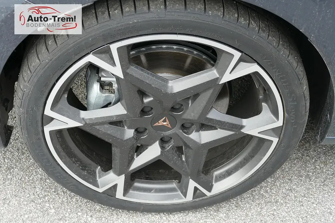CUPRA Leon - Thumbnail 11