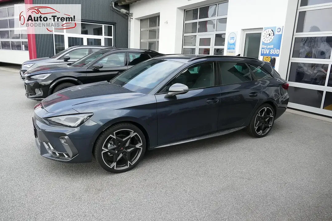 CUPRA Leon - Thumbnail 4
