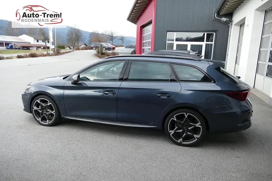 CUPRA Leon - Thumbnail 5