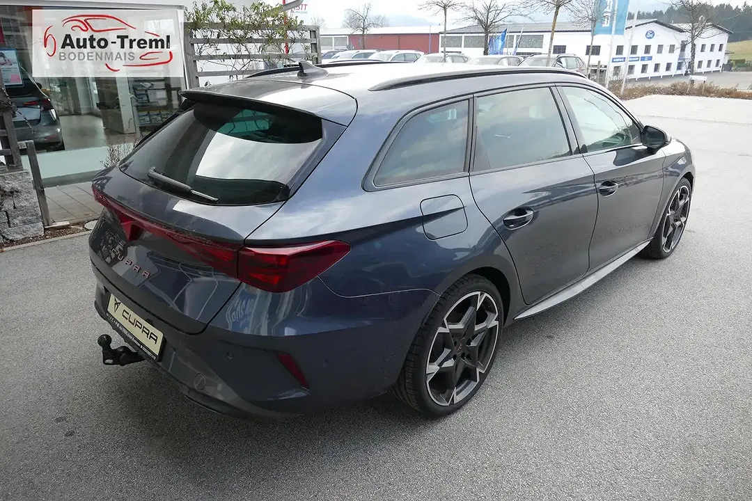 CUPRA Leon - Thumbnail 8