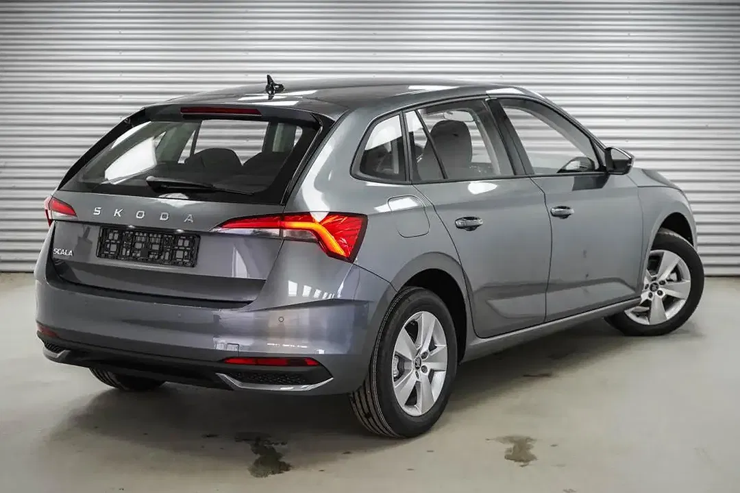 Skoda Scala - Thumbnail 3