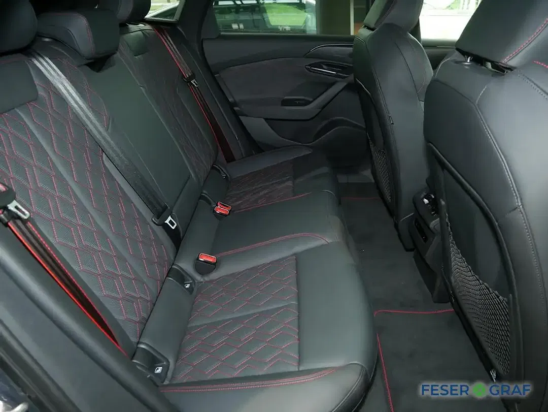 Audi S6 - Thumbnail 5