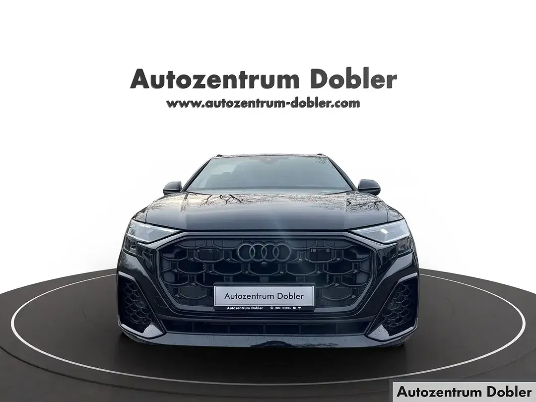Audi Q8 - Thumbnail 2
