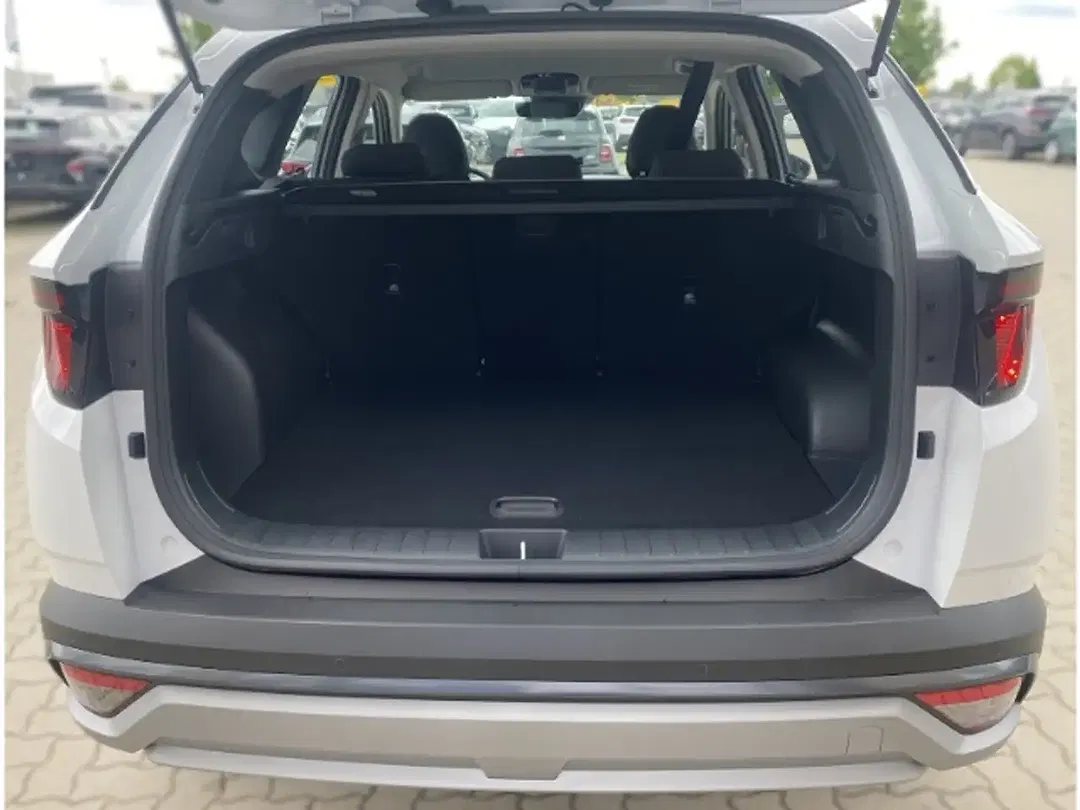 Hyundai TUCSON - Thumbnail 10