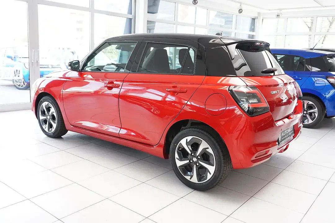 Suzuki Swift - Thumbnail 5