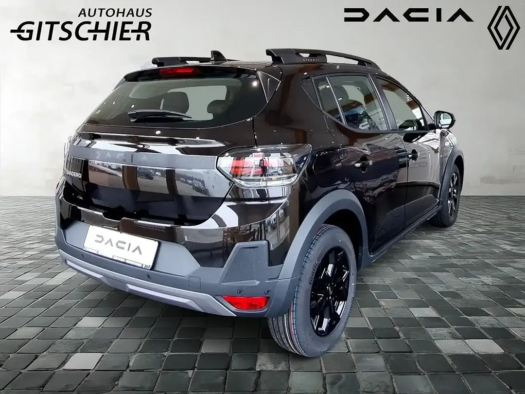 Dacia Sandero - Thumbnail 4