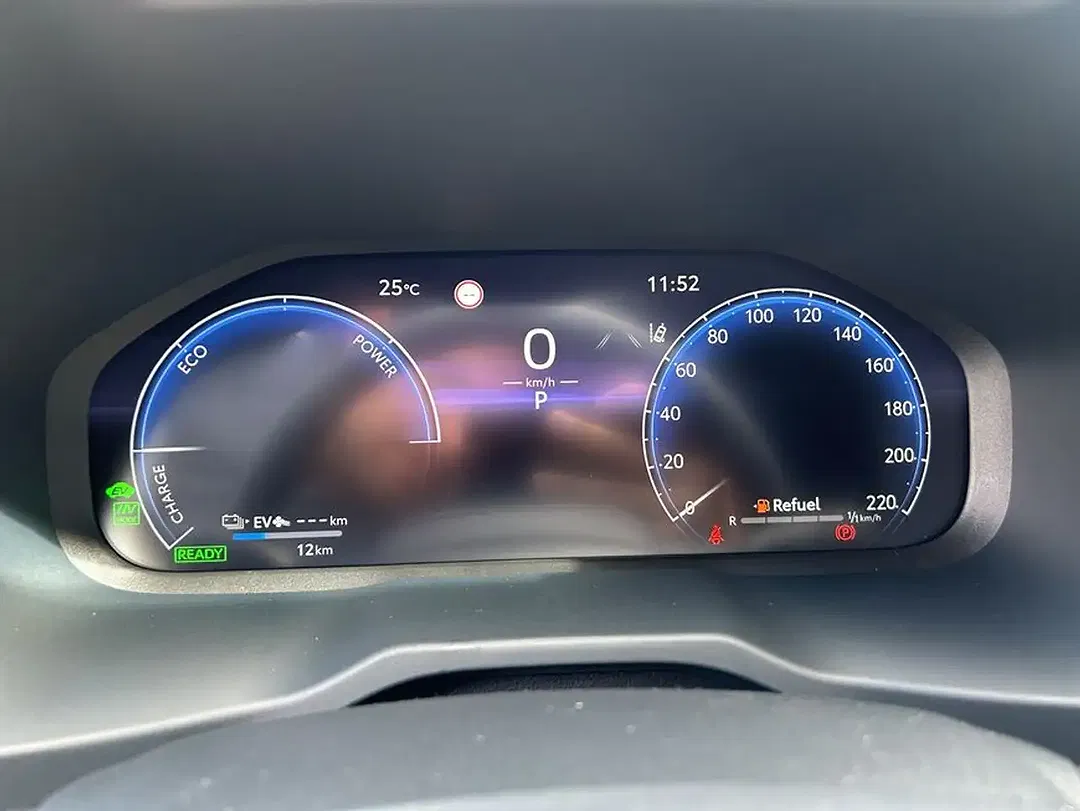 Toyota RAV 4 - Thumbnail 12