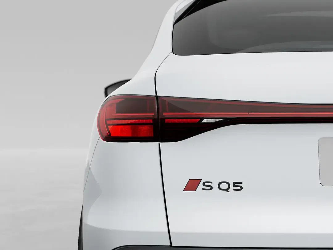 Audi SQ5 - Thumbnail 6