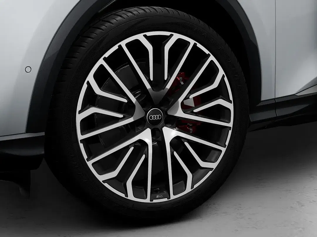 Audi SQ5 - Thumbnail 7
