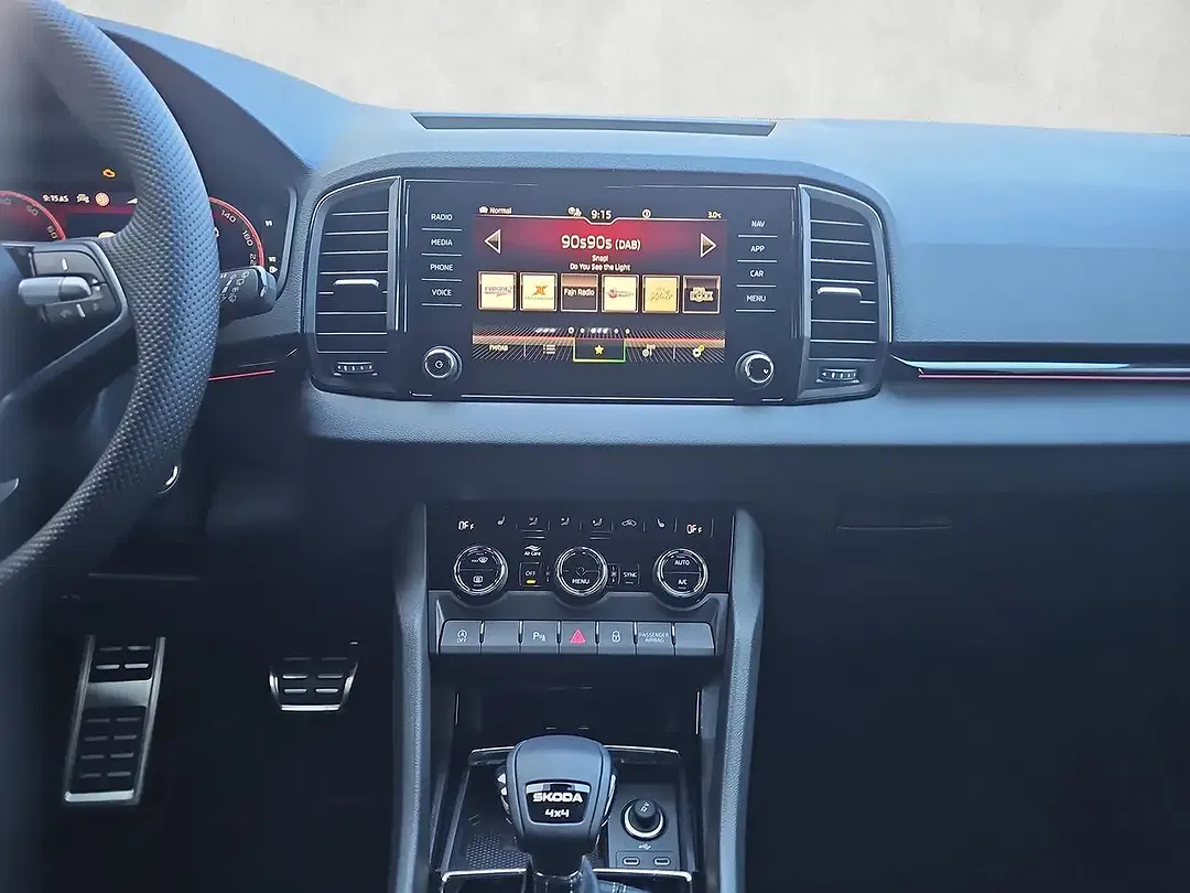 Skoda Karoq - Thumbnail 12