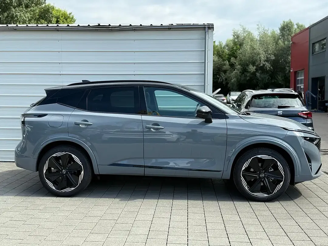 Nissan Qashqai - Thumbnail 3