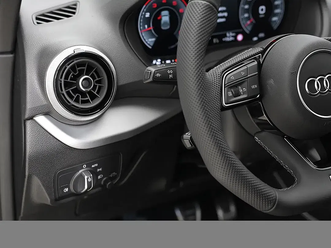 Audi Q2 - Thumbnail 9