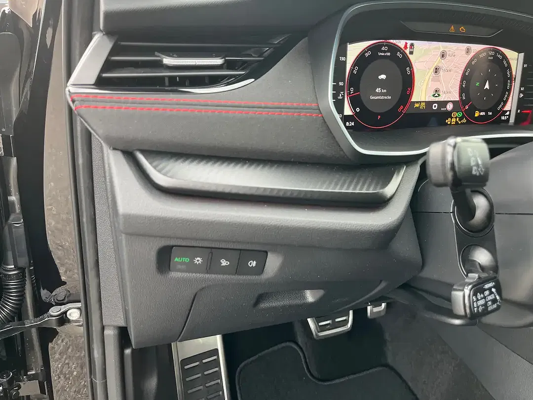 Skoda Octavia - Thumbnail 12