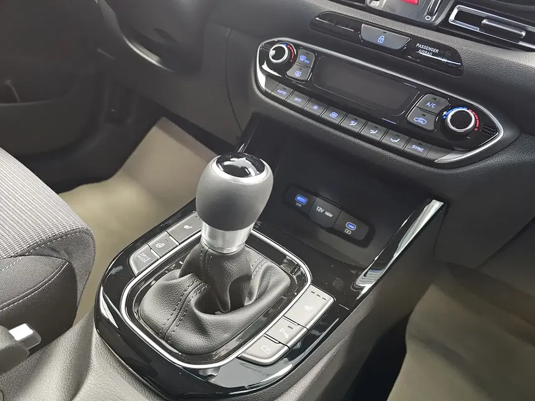 Hyundai i30 - Thumbnail 10