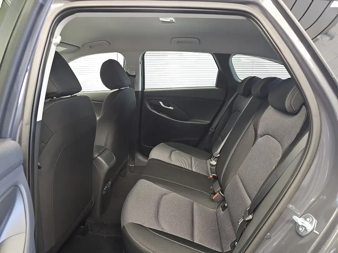 Hyundai i30 - Thumbnail 6