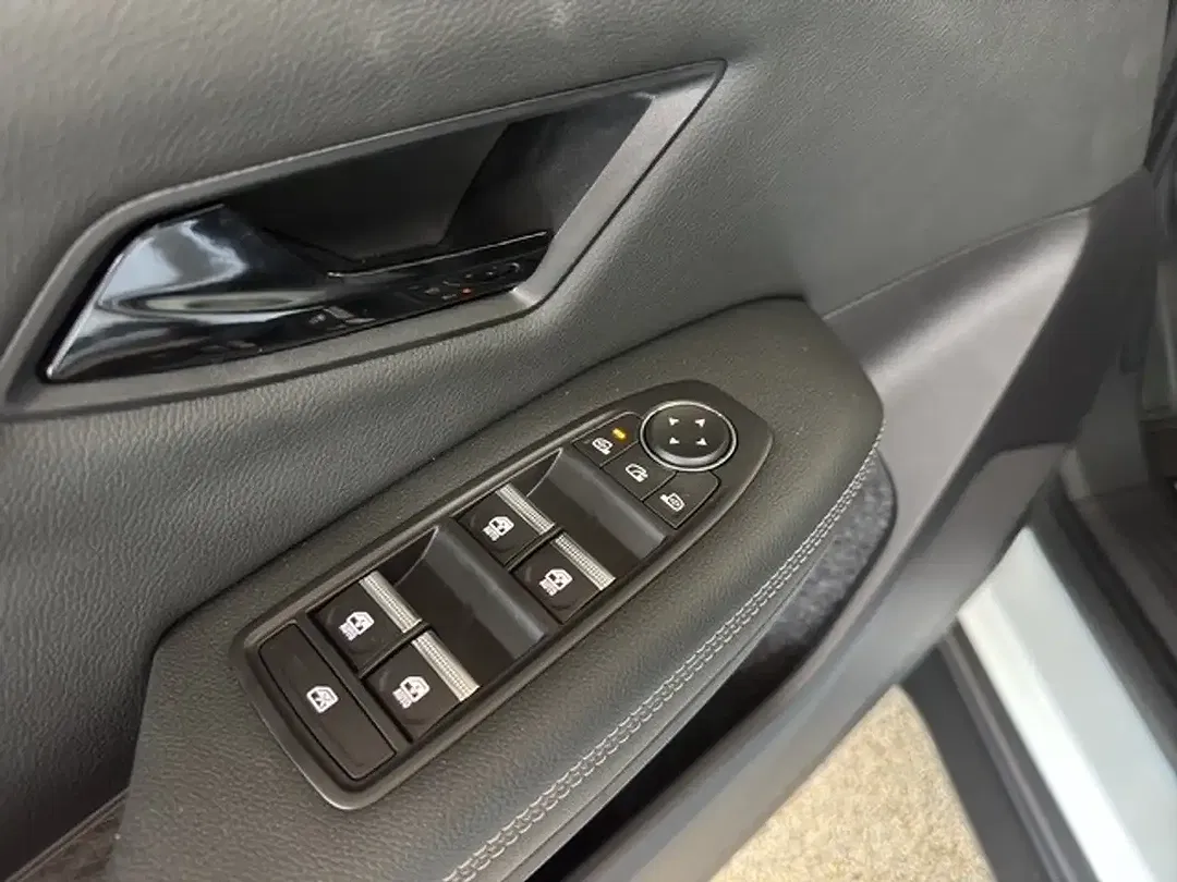 Mitsubishi Eclipse Cross - Thumbnail 14
