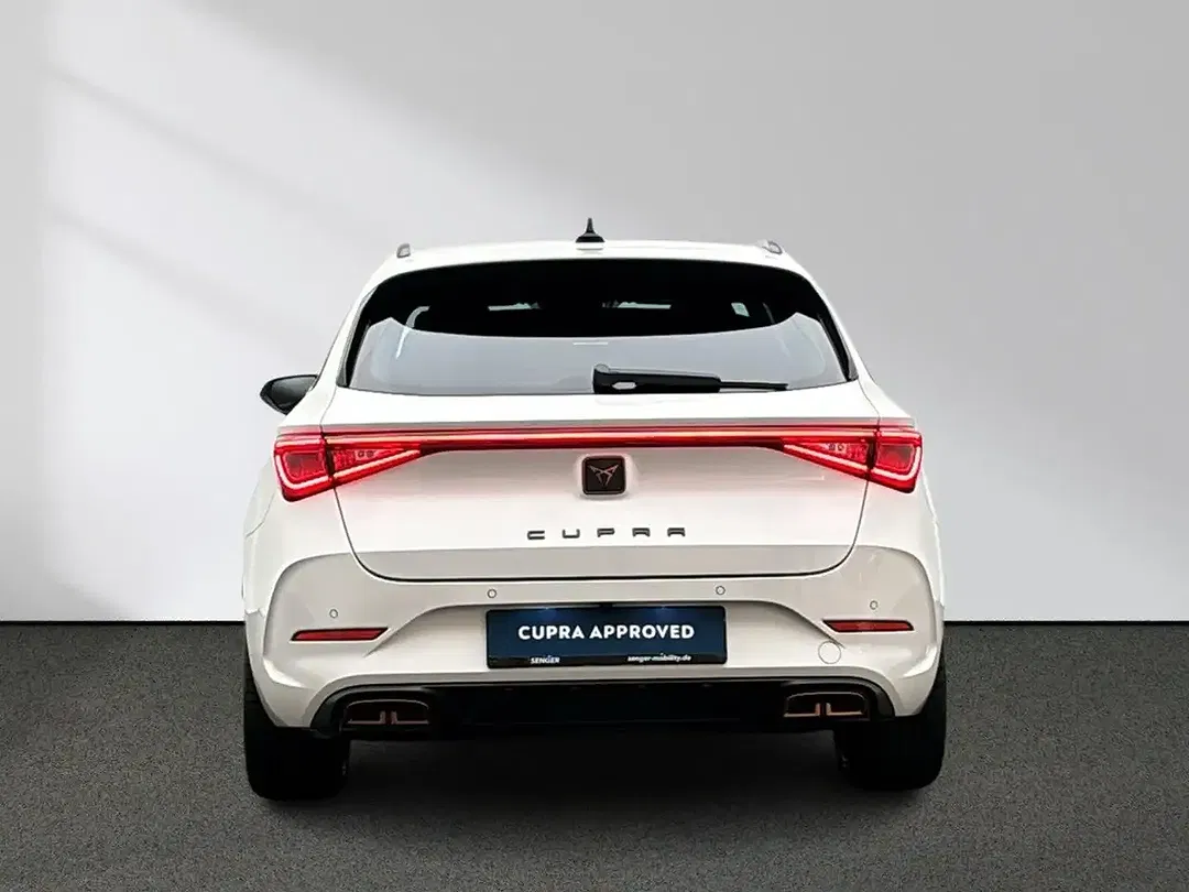 CUPRA Leon - Thumbnail 4