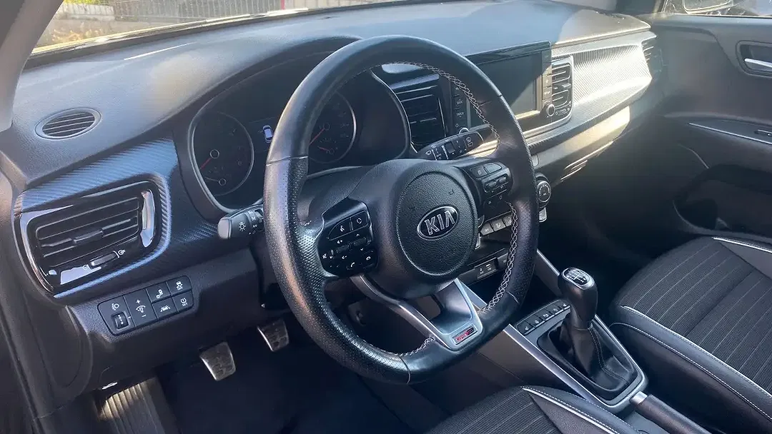 Kia Rio - Thumbnail 14