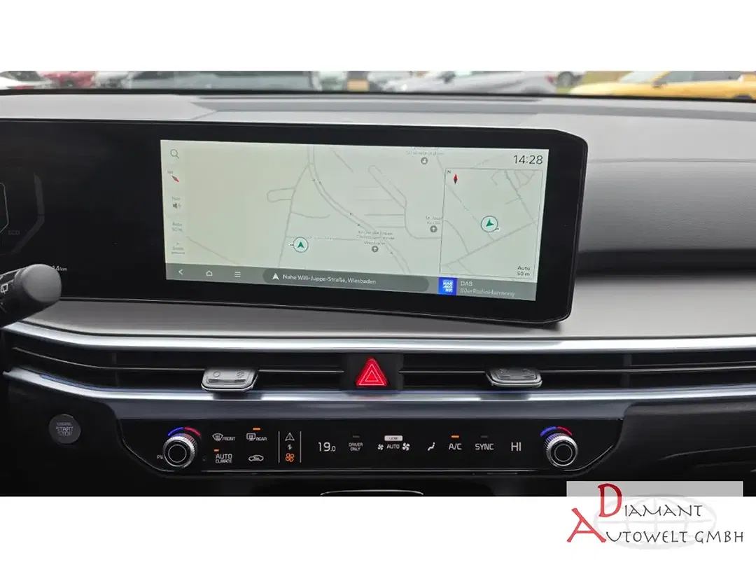 Kia Sorento - Thumbnail 13