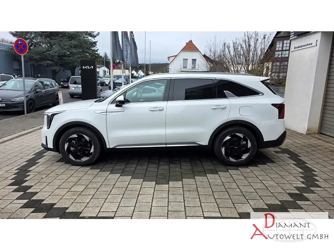 Kia Sorento - Thumbnail 8