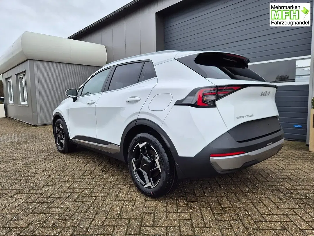 Kia Sportage - Thumbnail 3
