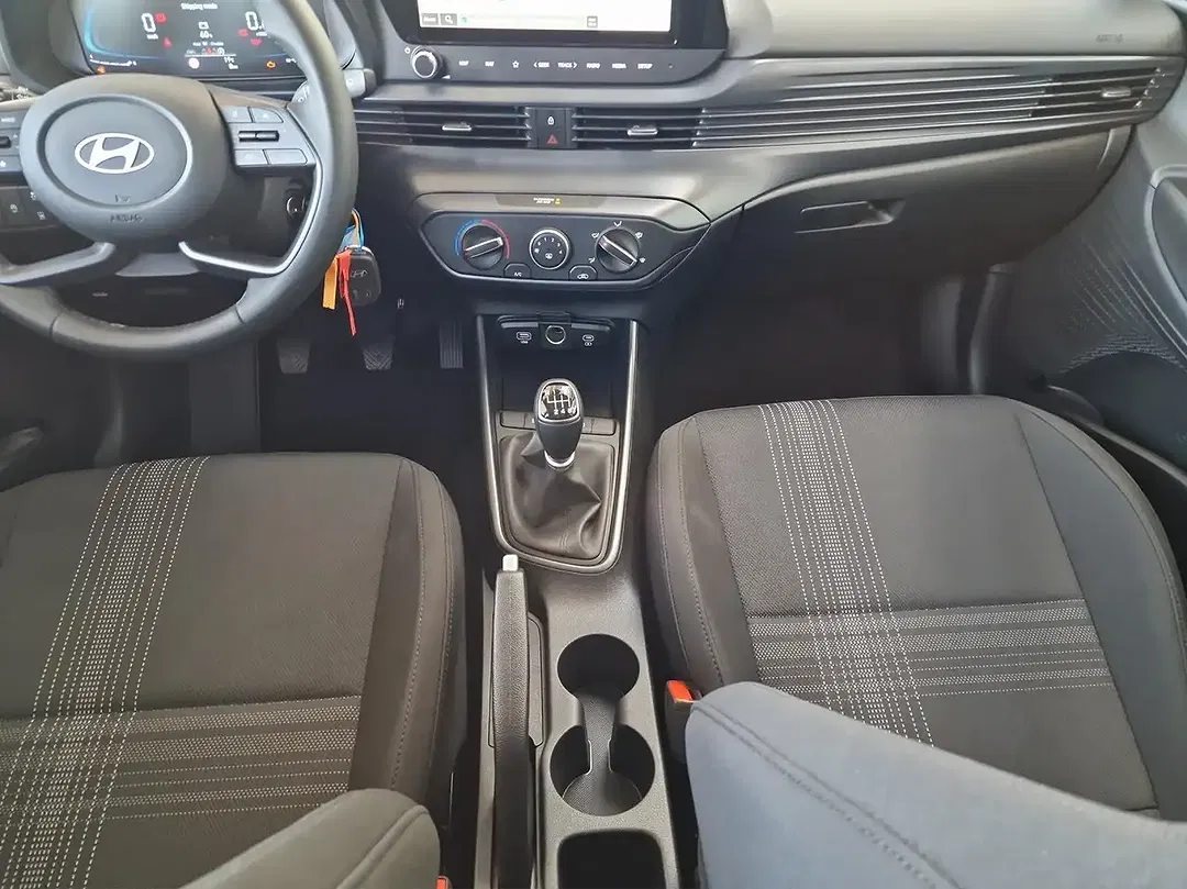 Hyundai i20 - Thumbnail 11