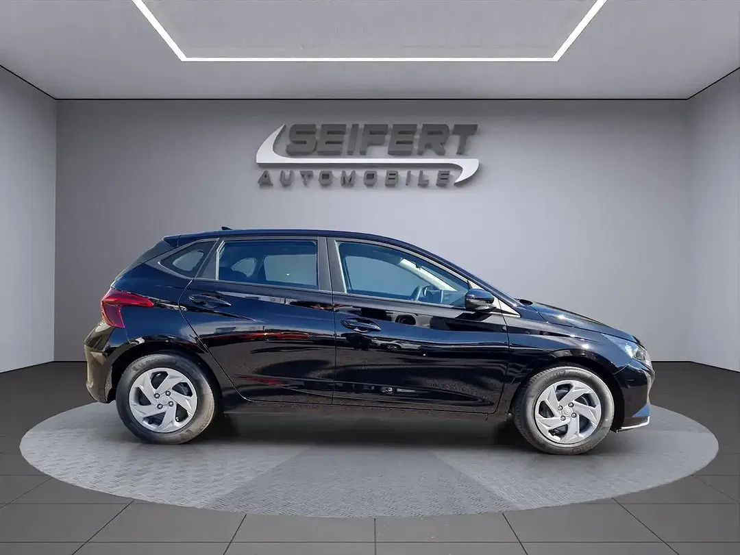 Hyundai i20 - Thumbnail 6