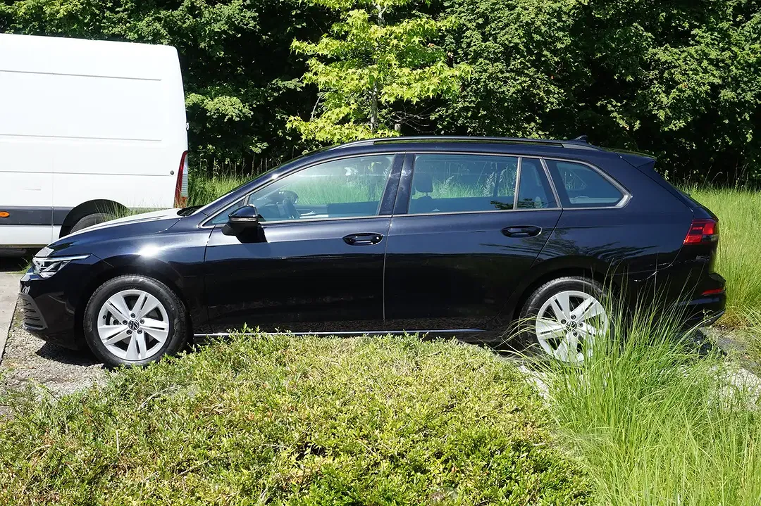 Volkswagen Golf Variant - Thumbnail 4