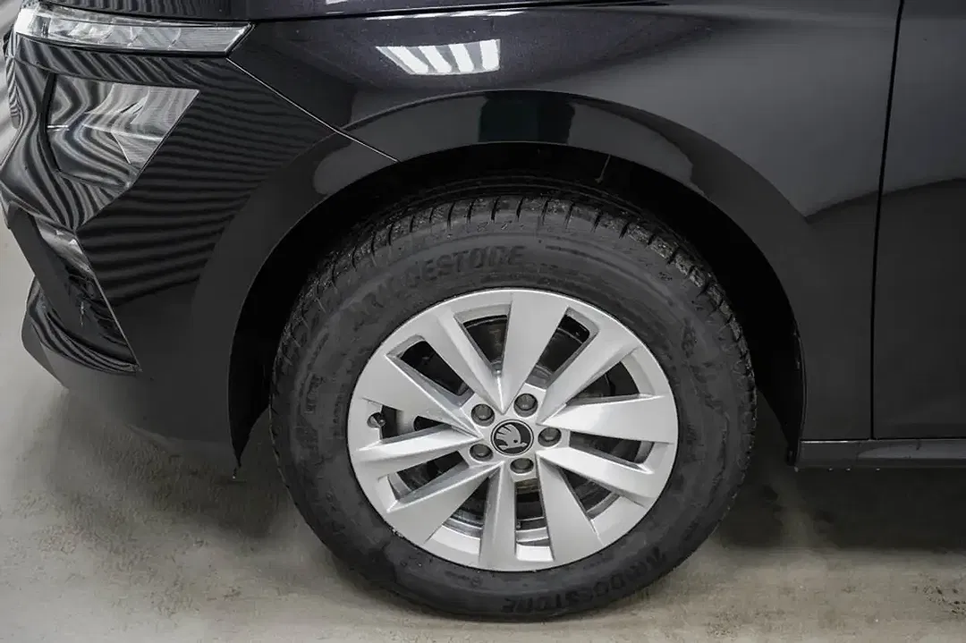 Skoda Kamiq - Thumbnail 4